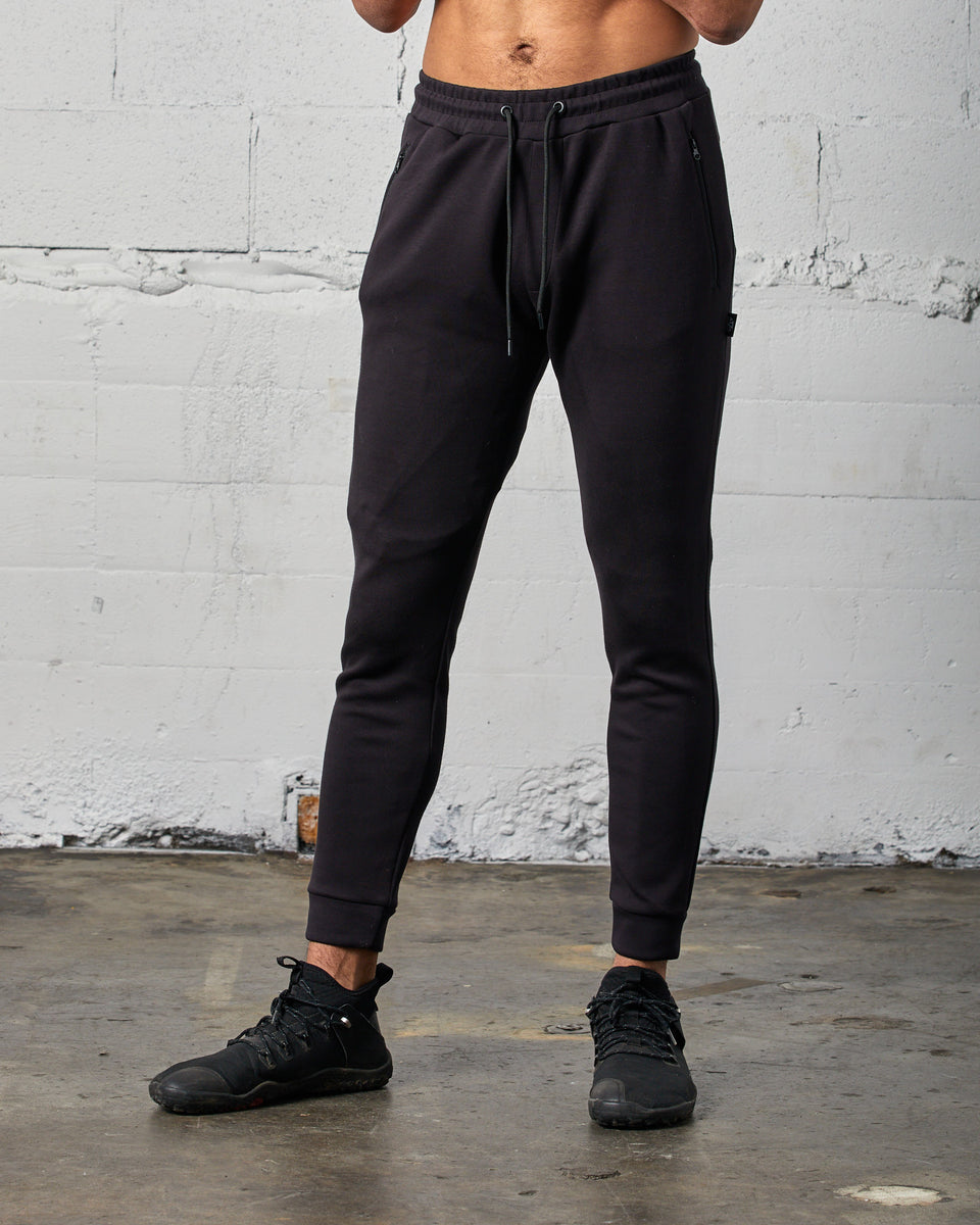 Tech Jogger | RARR Clothing